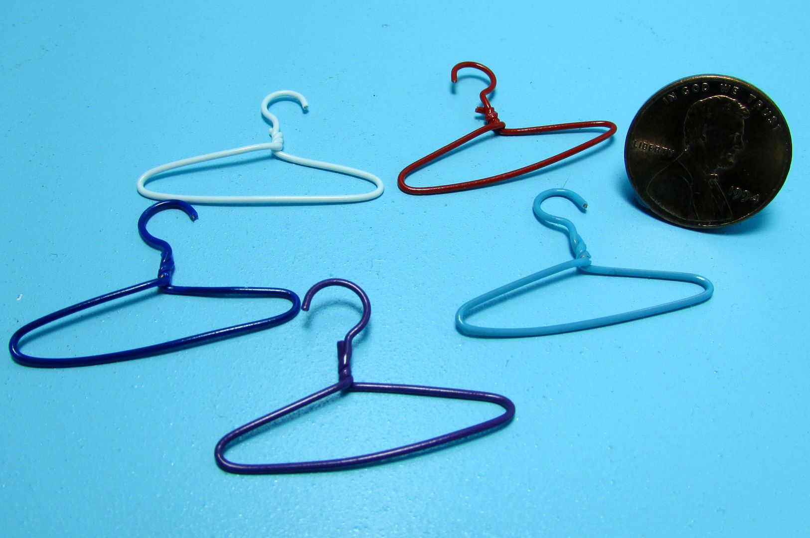 Dollhouse Miniature Wire Clothes Coat Hangers Set of 5 CAR1196 eBay